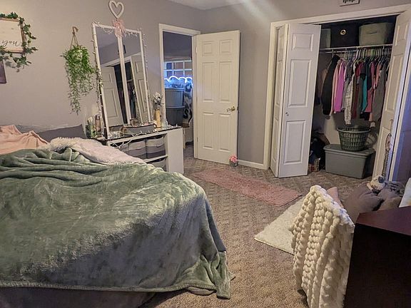 2nd image of 13 W Brown St #13