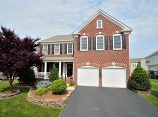 8865 Western Hemlock Way, Lorton, VA 22079