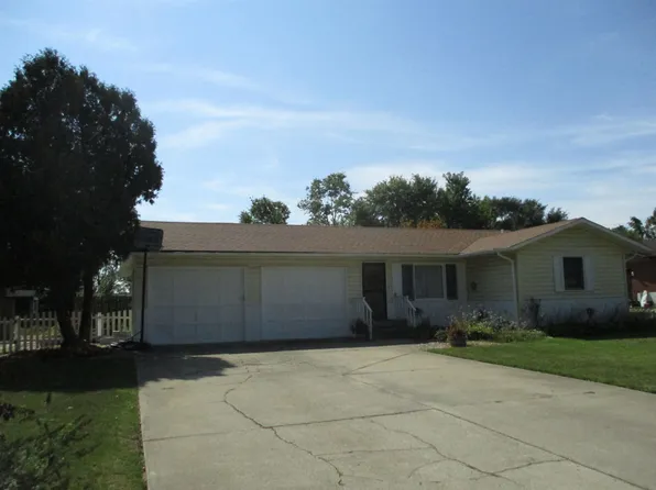 23352 Surrey Ln, Elkhart, IN 46517