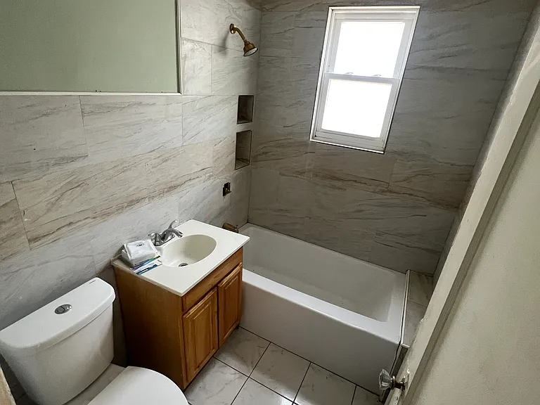 125 Mill Rd #1 — Photo 6