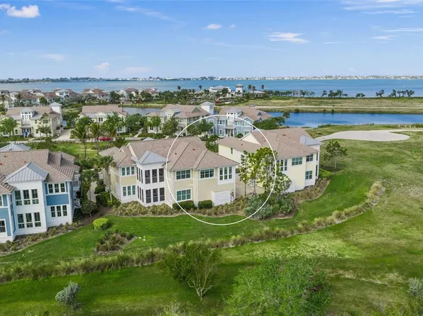 229 Sapphire Lake Dr Unit 201, Bradenton, FL 34209