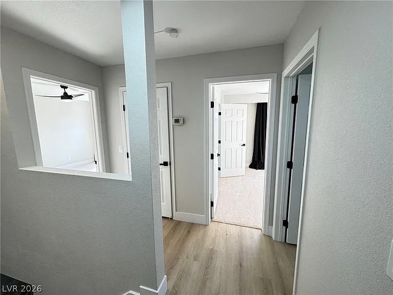 8464 Blue Island Ave — Photo 38