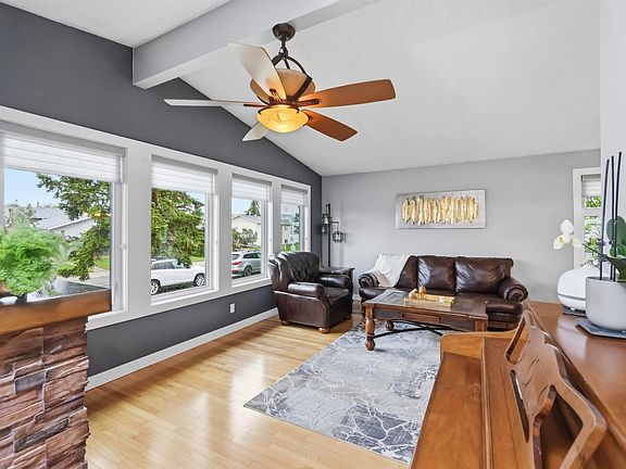 5th image of 11431 144th Ave NW