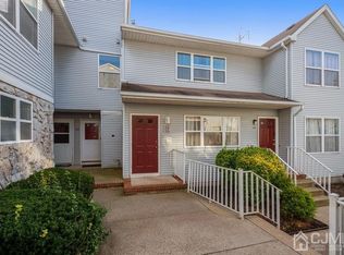 219 Bexley Ln #219, Piscataway, NJ 08854