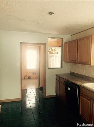 4th image of 35258 John Hauk St