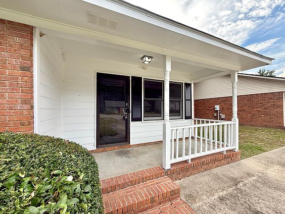 4th image of 1936 Coral Way