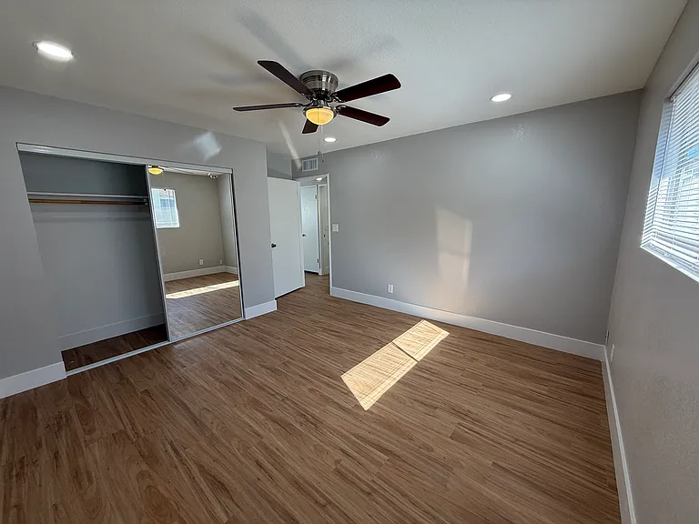 145 N C St #145 — Photo 4