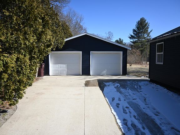 3rd image of 2096 S Mill Iron Rd