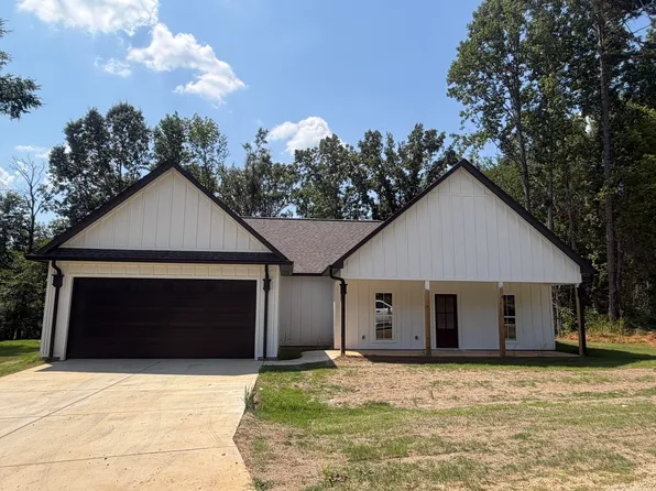 1007 County Road 208, Blue Springs, MS 38828