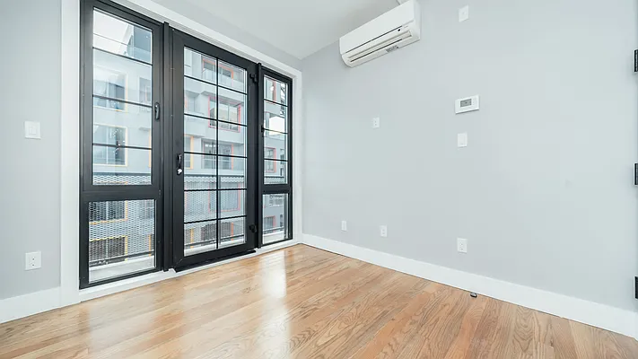 Rented by Nooklyn NYC LLC | media 78