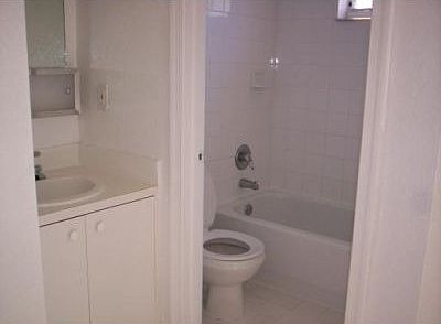 5th image of 6213 Garden Ct