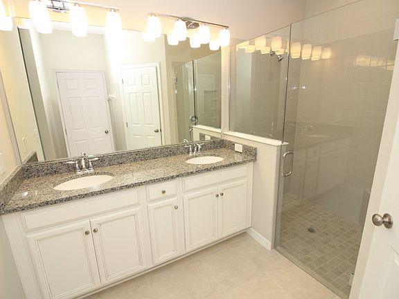 3rd image of 1211 Vardant Glade Pl