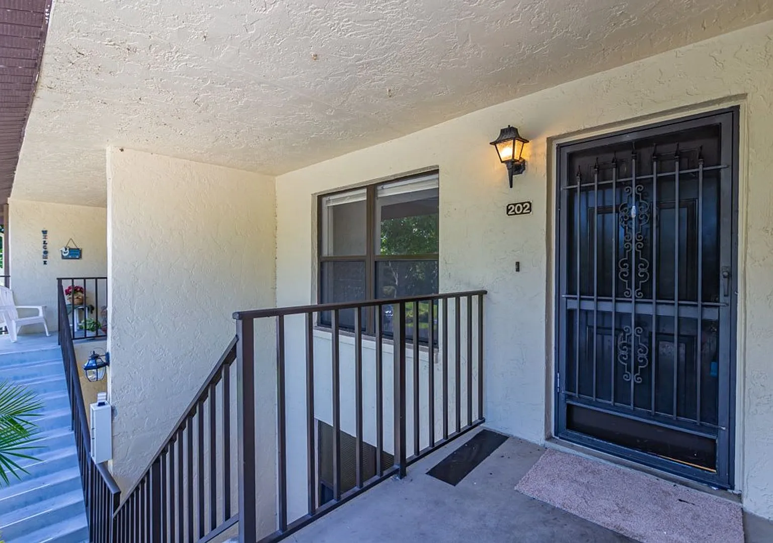 Beautiful Unfurnished Annual 2/2 Condo**5 Miles To The Beach** The Fountains — Photo 4