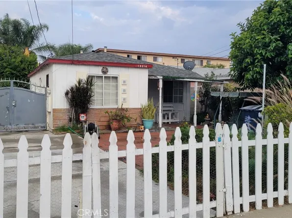 13214 Roselle Ave, Hawthorne, CA 90250