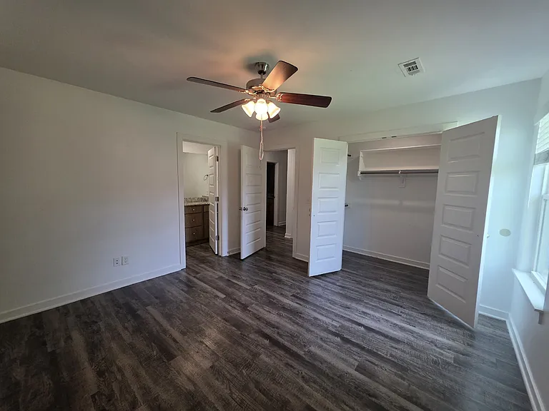 637 Hidden Springs Dr #1 — Photo 13