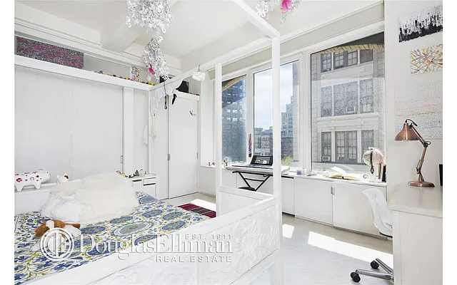 Rented by Douglas Elliman | media 5