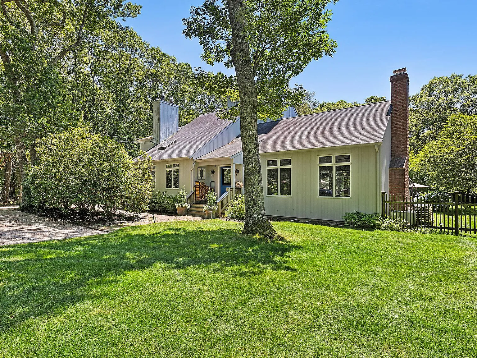 Great Contemporary in East Hampton — Photo 2