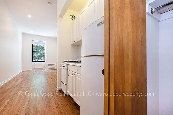 Rented by Copperwood Real Estate | media 8