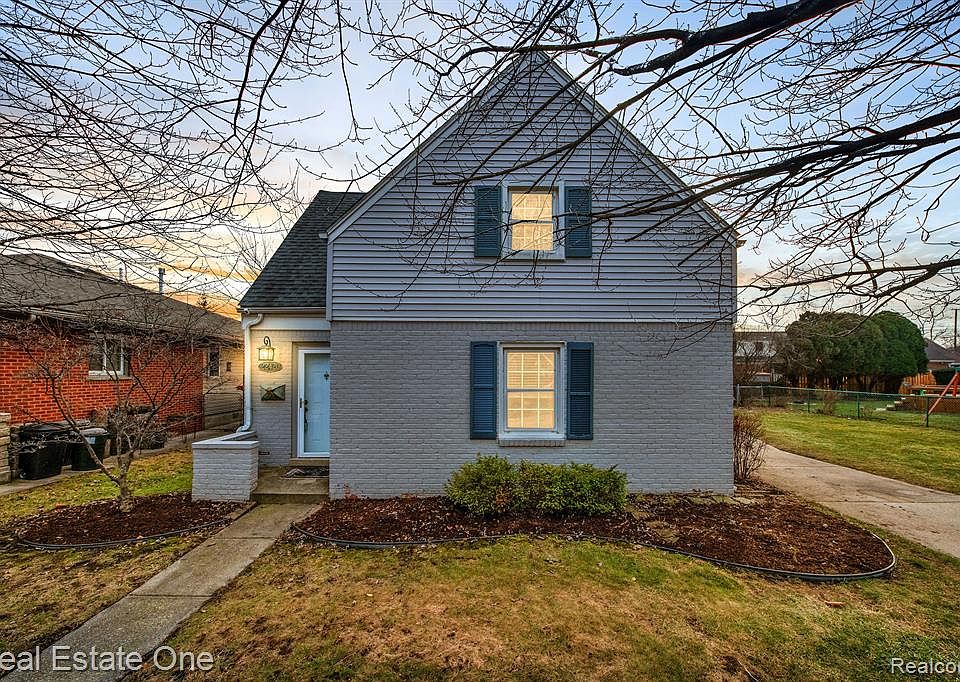 22420 Manor St, Saint Clair Shores, MI 48081 Zillow