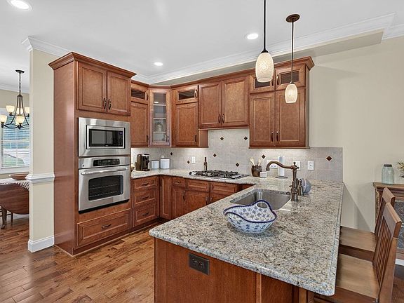 5th image of 4411 Magnolia Ridge Dr