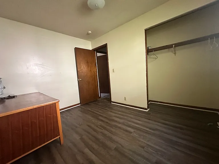433 Missouri St — Photo 11