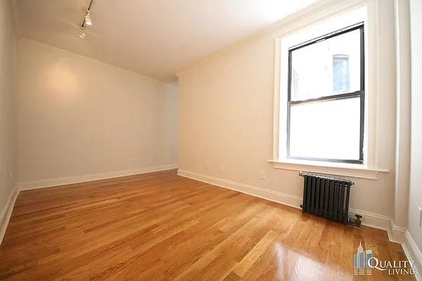 Rented by (Legacy) NY Quality Living Uptown | media 25