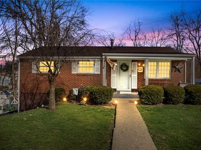 205 Chestershire Dr, Oakdale, PA, 15071