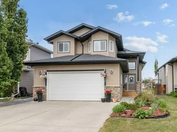 38 SE Lucky Pl, Sylvan Lake, AB T4S 0B1