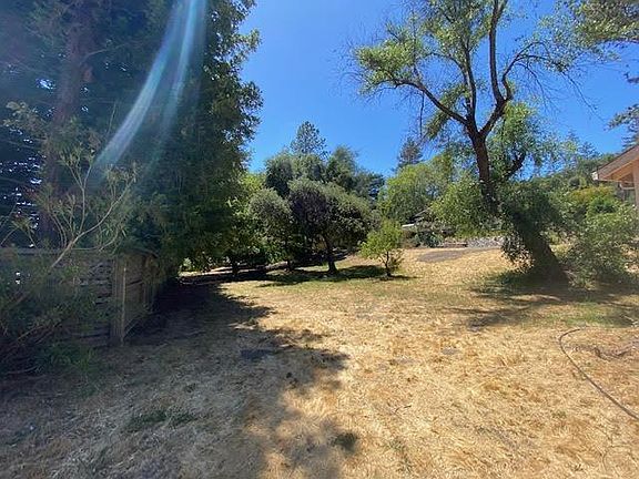 3rd image of 333 Quail Hollow Cir
