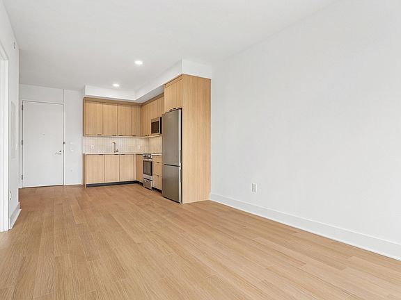 5th image of 499 President St #532