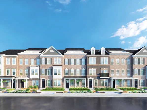 Highwood with Loft Plan, Towns on the Parkway