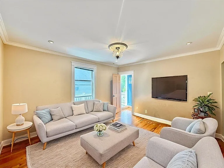 12 Duncan Rd #2 — Photo 8