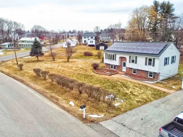 169 Tina Drive, Pembroke, NH 03275