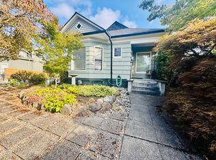 2342 N 64th St #W, Seattle, WA 98103