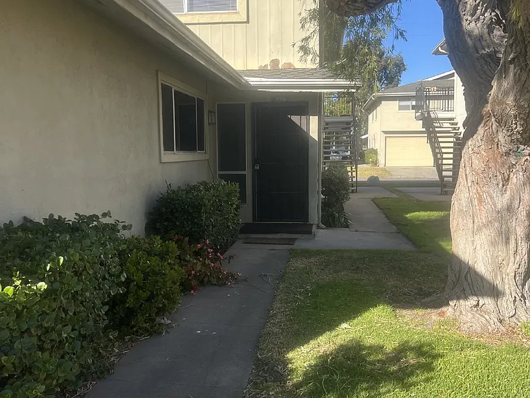 735 Halyard St — Photo 11
