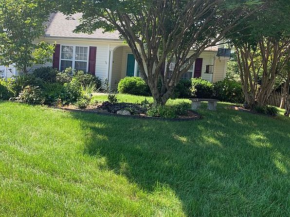 2458 Somerset Place Dr
