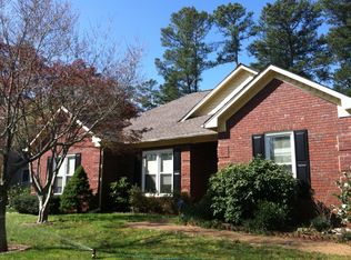 1835 Shellbrook Dr NW, Huntsville, AL 35806