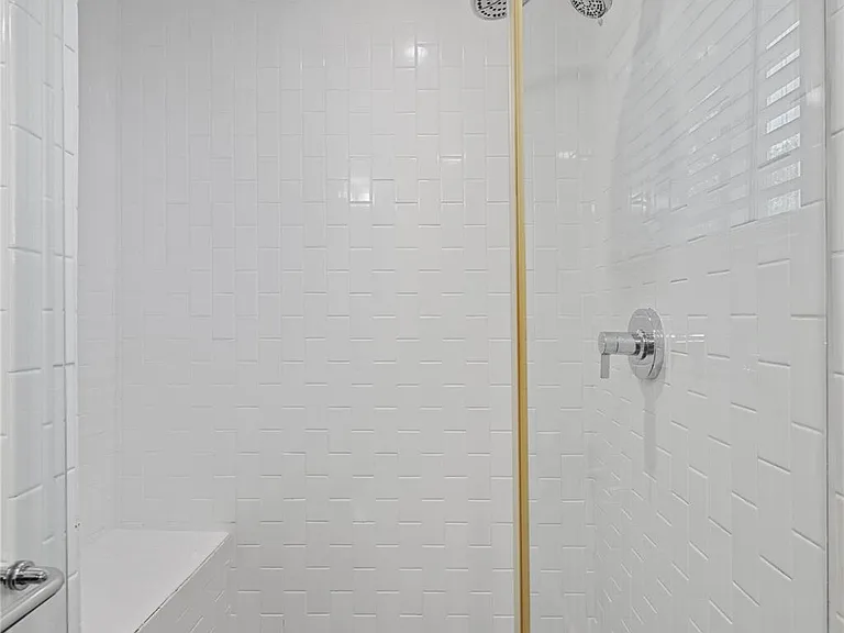 3108 Fontana Dr — Photo 5