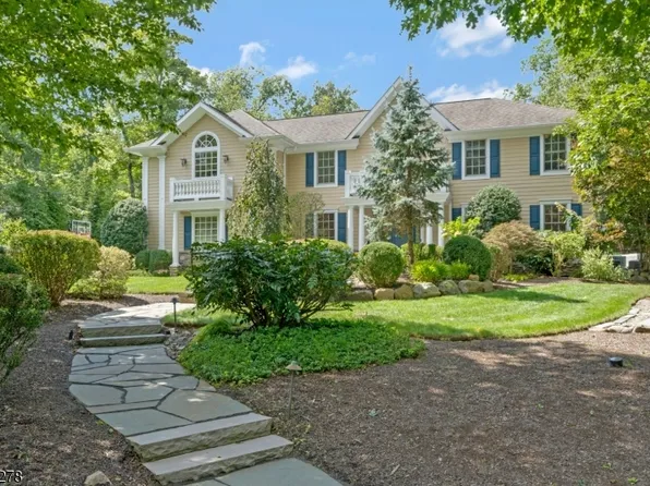 15 Wilderness Trl, Warren Twp., NJ 07059
