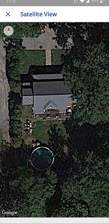 2nd image of 325 Old River Rd