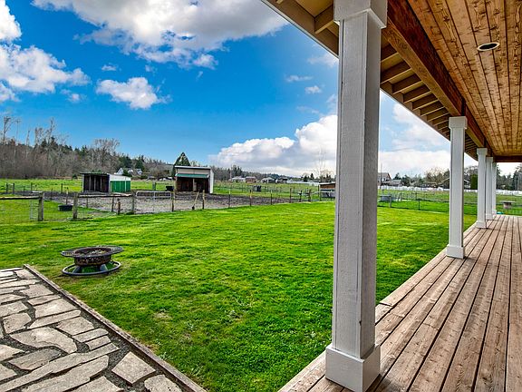 
                    Complete privacy & serenity
                