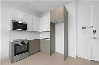 835 Maple Street, #4BB