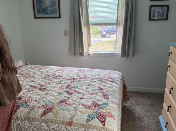 886 Mountain Rd, Caryville, TN 37714