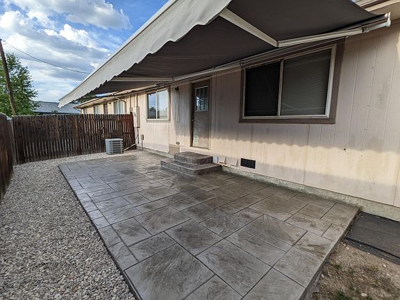 Back patio with retractable awning