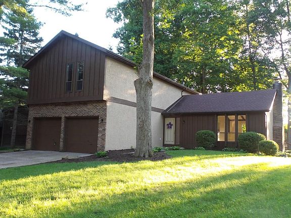 2nd image of 719 Mohican Way