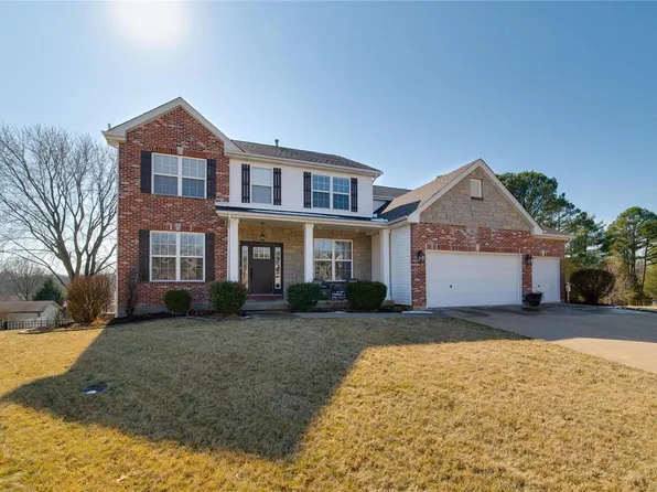 34 Pinewood Ct, Dardenne Prairie, MO 63368
