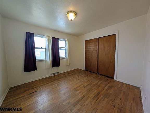 4th image of 2801 Avenue H