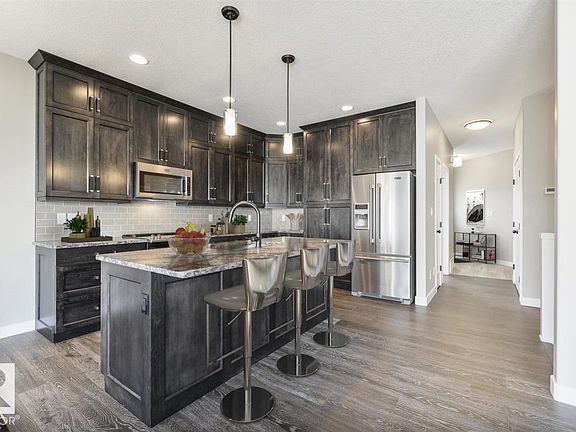 3rd image of 1005 Calahoo Rd #88