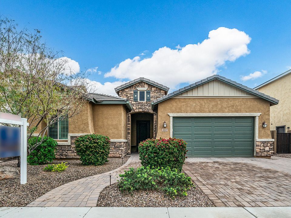 1st image of 1841 E Horseshoe Drive