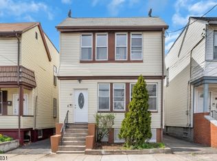 89 Schley St, Newark, NJ 07112